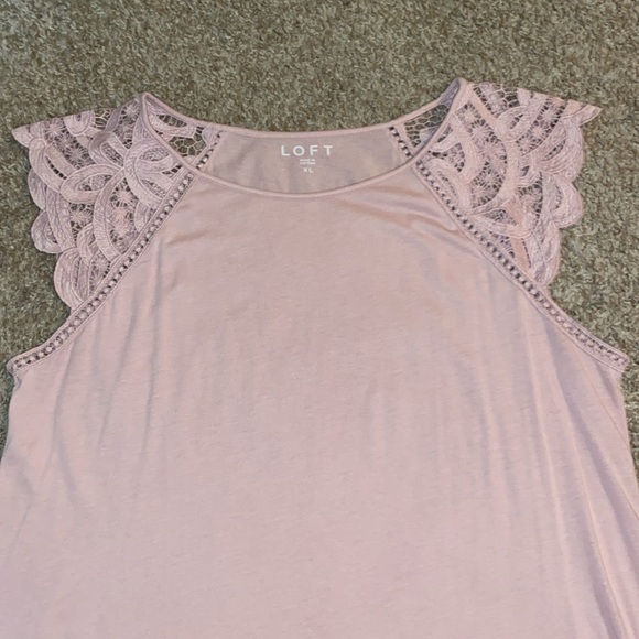 Loft Tee with Lace detail Cap sleeve - Picture 2 of 2